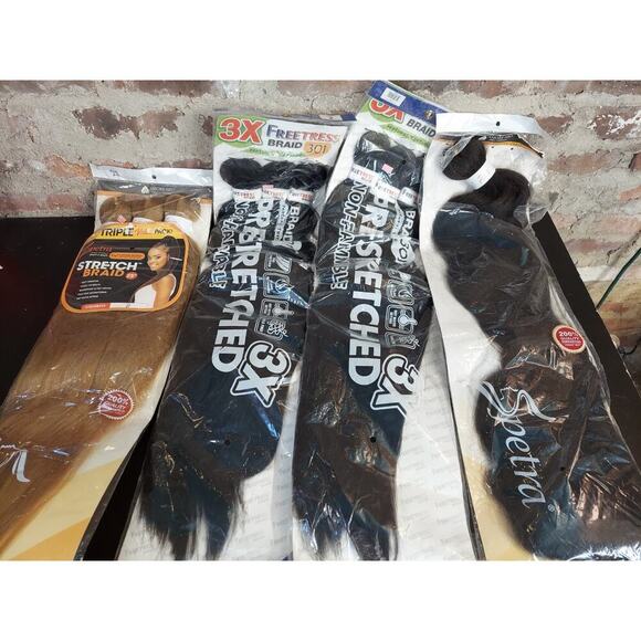 Freetress Other - Lot Of Hair 3X BRAID 301 28" FREETRESS SYNTHETIC PRE-STRETCHED JUMBO BRAIDING J